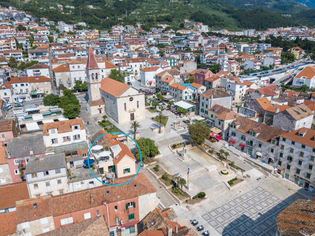 The Square Makarska, Lux App In The Heart Of The City Exterior photo